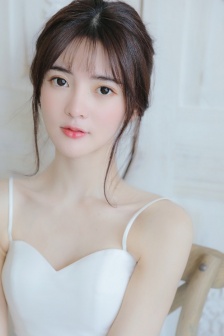 红衣小女孩2